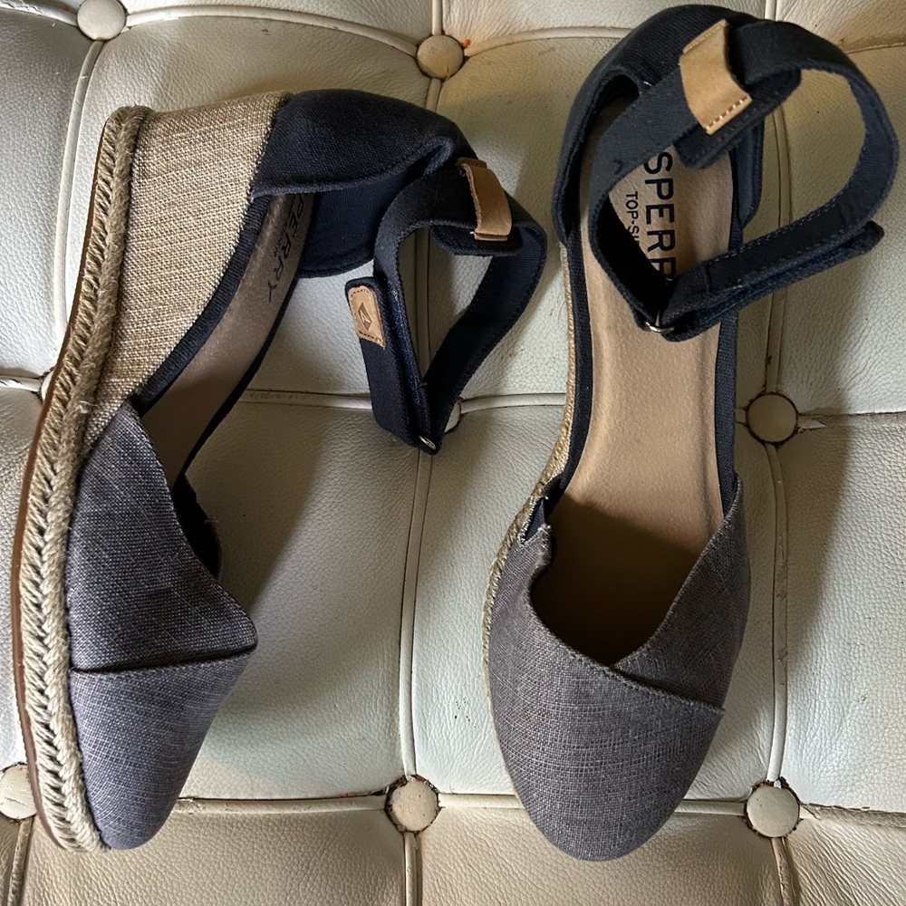 Sperry Topsider espadrille wedges, women’s 9.5.NEW